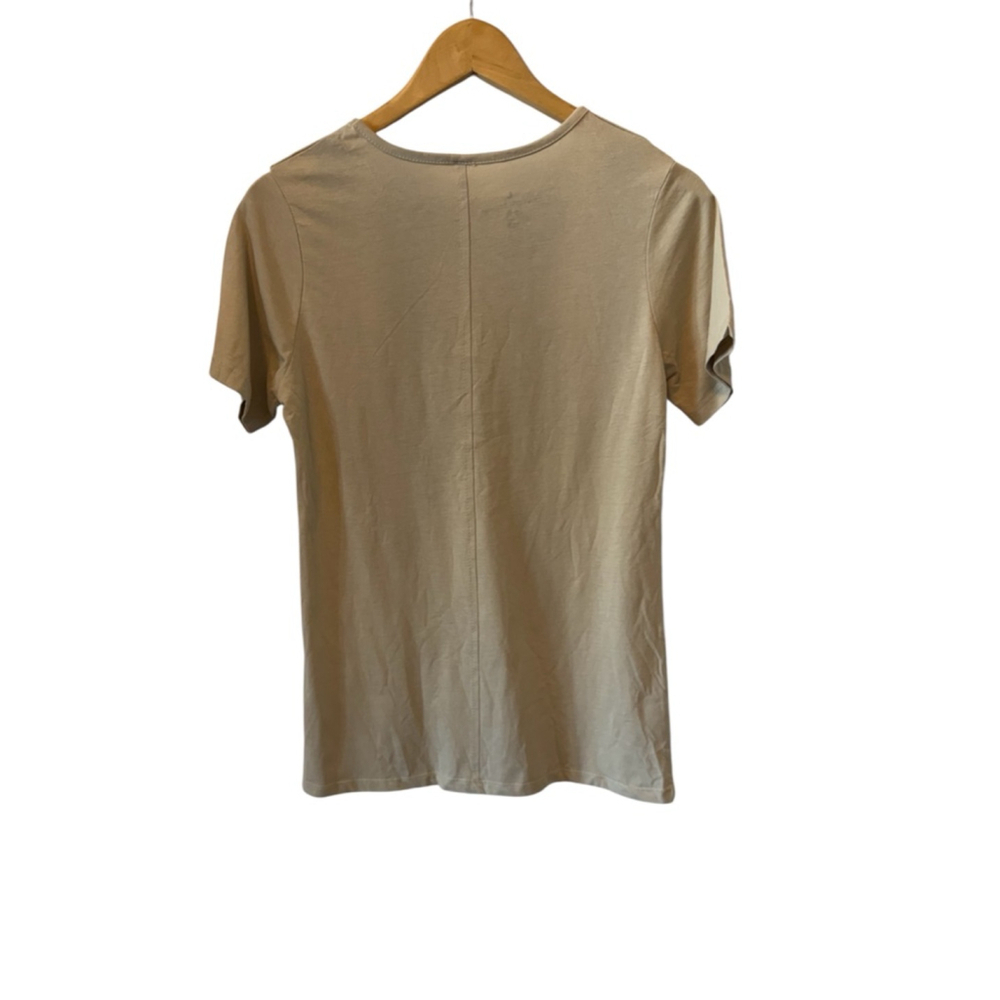 Yellowstone Dutton Ranch Graphic T Shirt Womens Large Western Cowboy TV Show Tee - Picture 3 of 8